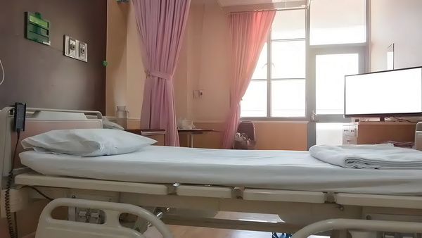 穿越爱上美王爷：九儿传